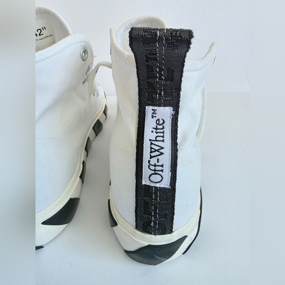 Off-White Mid Top Vulcanized Sneakers Size 42 - Picture 6 of 11